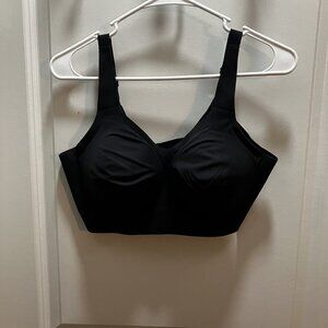 Evelyn & Bobbie - Beyond Bra